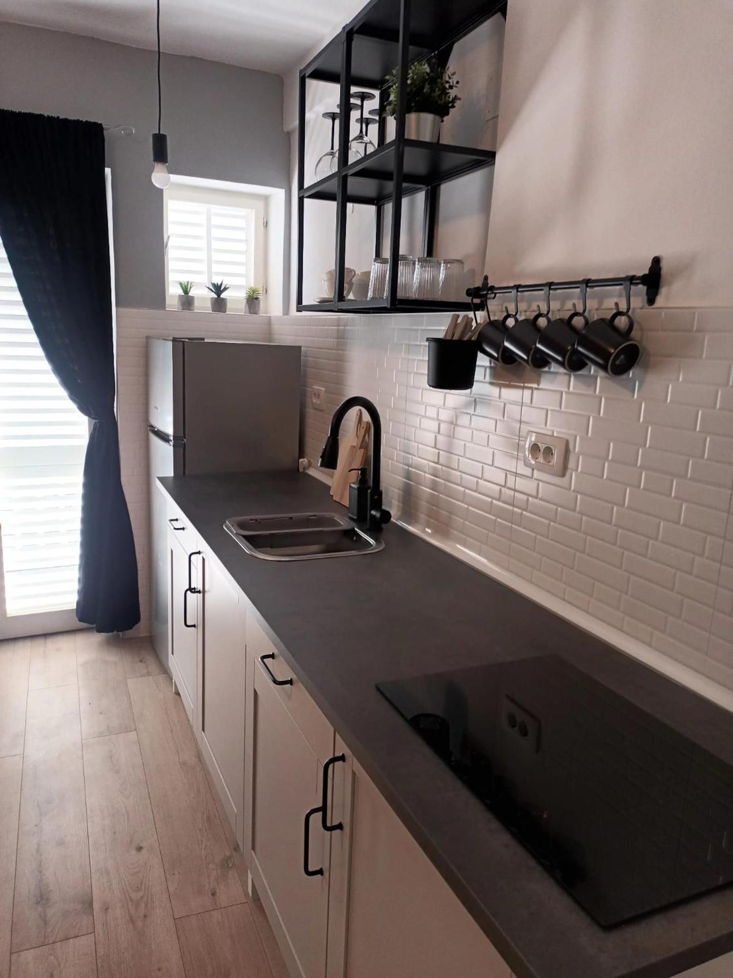 Apartments Danijela Tribalj 外观 照片