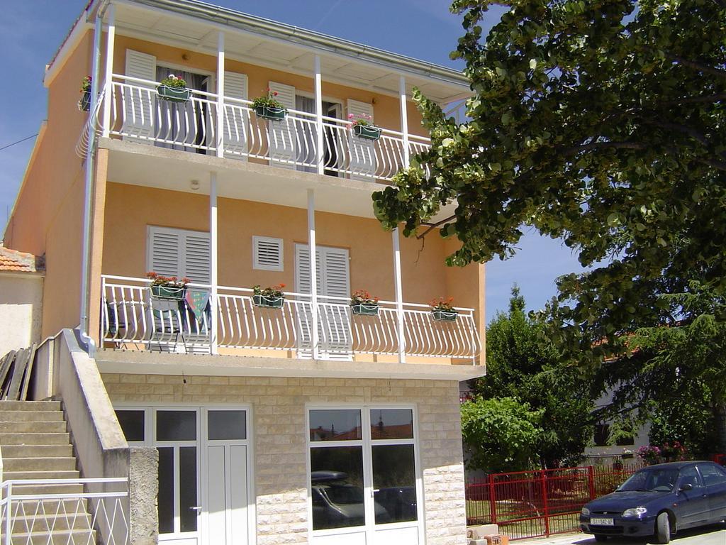 Apartments Danijela Tribalj 外观 照片